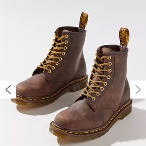 Womens Dr.Martens boots